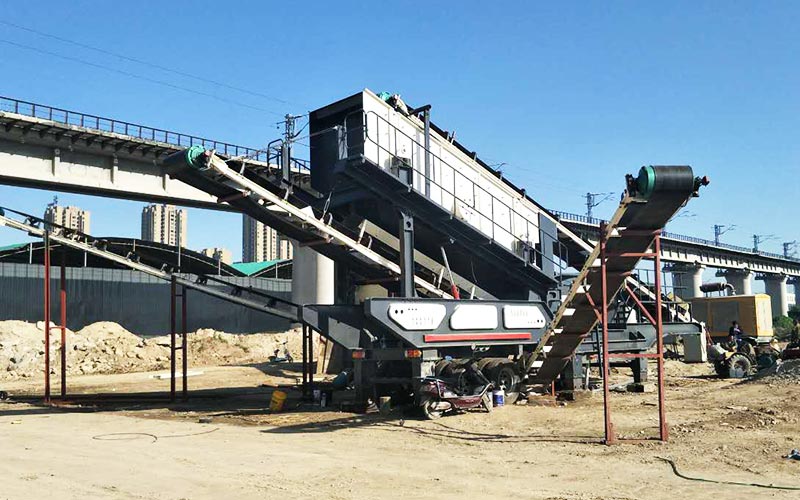 河南鄭州建筑垃圾處理現(xiàn)場