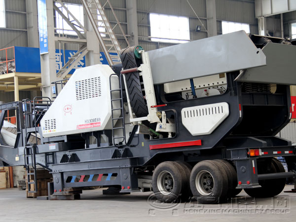 輪胎移動(dòng)式破碎站