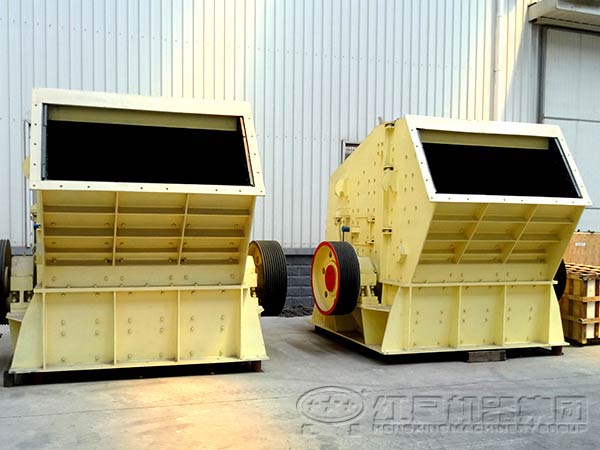 反擊式破碎機(jī)