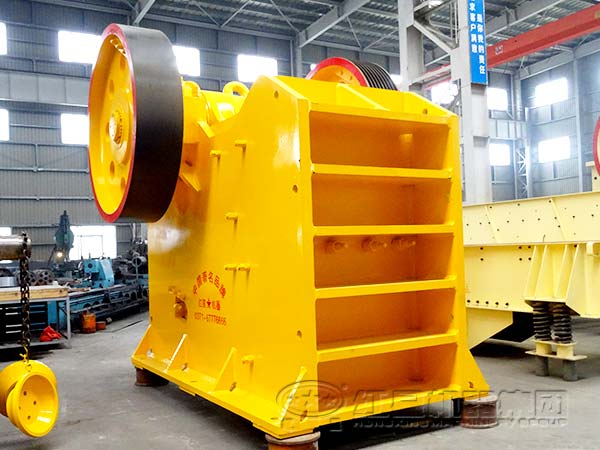     鄂式破碎機