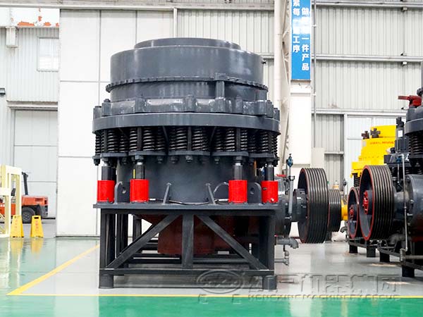  圓錐式破碎機(jī)