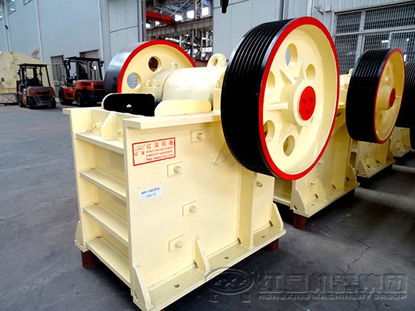 鄂式破碎機(jī)