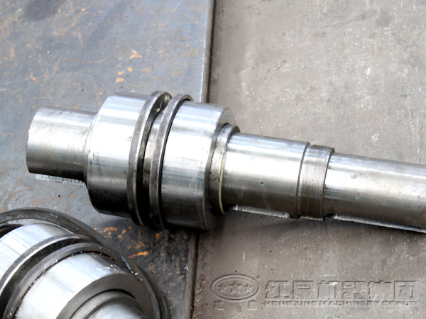 圓振動(dòng)篩軸承