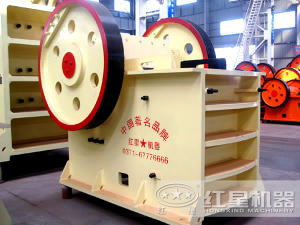 鄂式破碎機(jī)