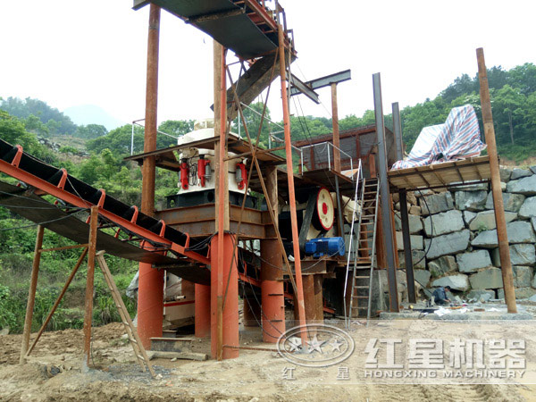 2200圓錐破碎機(jī)