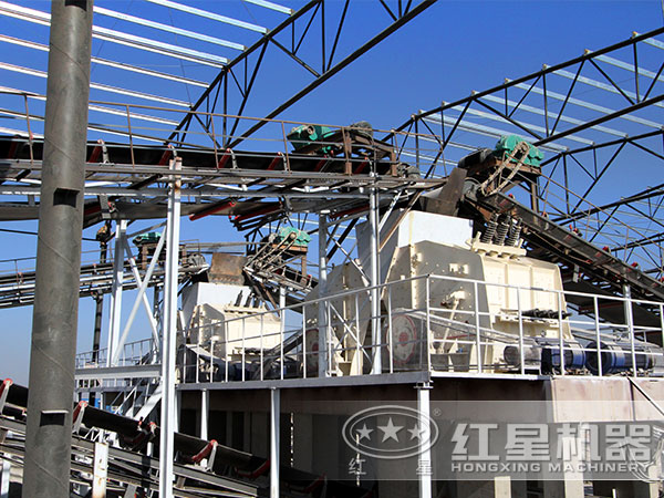 砂石生產(chǎn)線生產(chǎn)現(xiàn)場(chǎng)