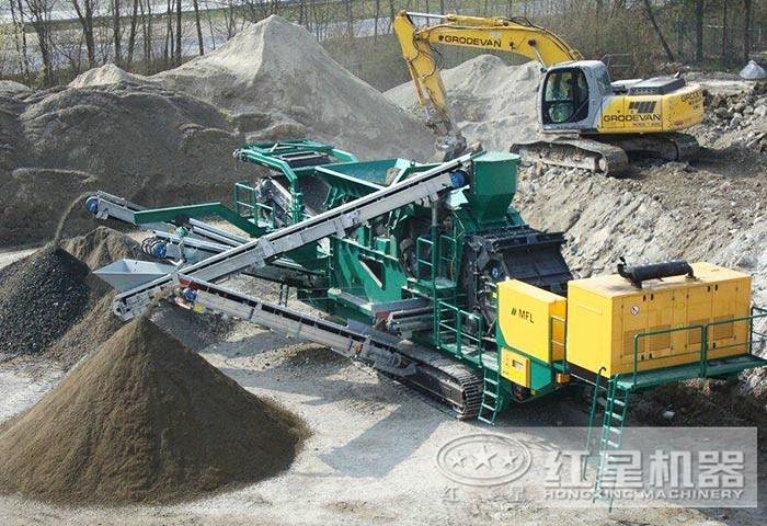 一小時(shí)600噸履帶式建筑垃圾破碎站