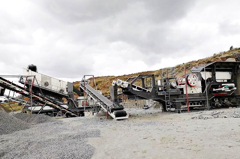 紅星移動碎石生產(chǎn)線現(xiàn)場