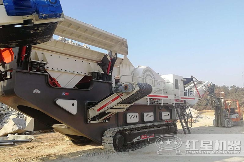 紅星履帶式建筑垃圾破碎機(jī)——建筑垃圾破碎專用設(shè)備