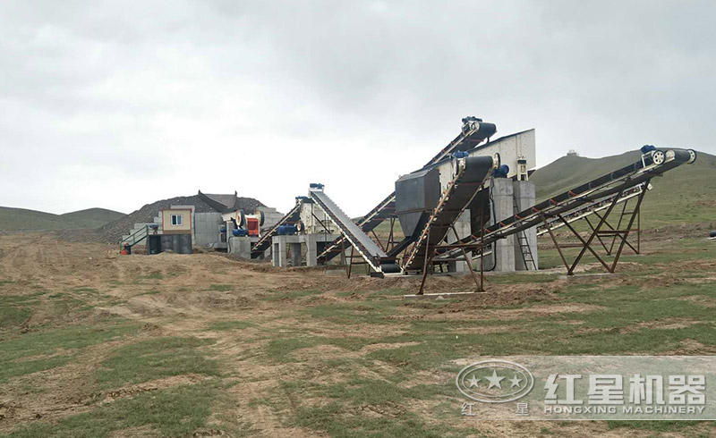 紅星石子生產(chǎn)線現(xiàn)場配置合理、高產(chǎn)運(yùn)行