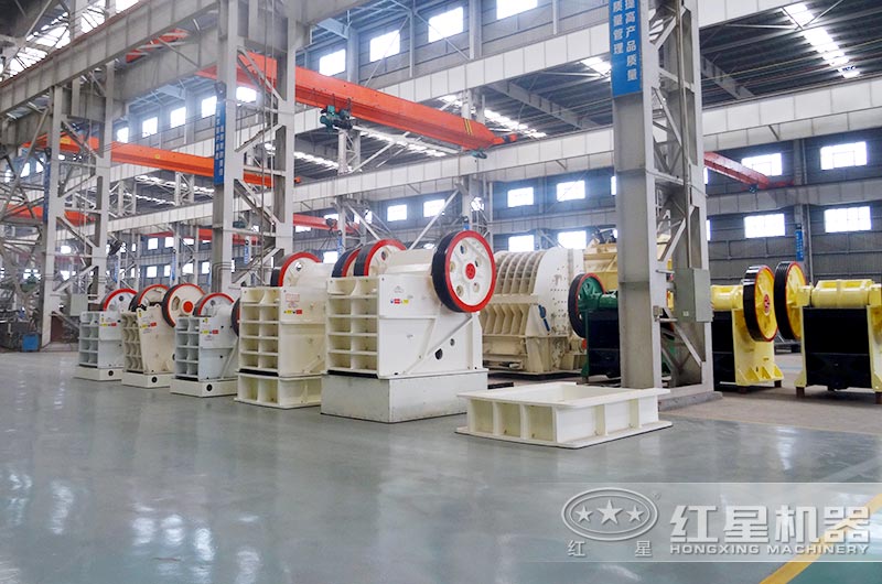 紅星大型現(xiàn)代化生產(chǎn)車間一角，彰顯紅星實(shí)力