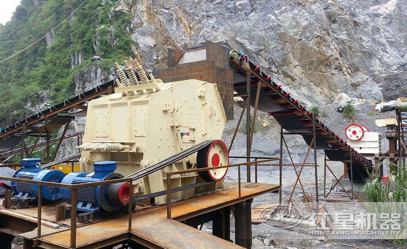 反擊式打石機生產(chǎn)線現(xiàn)場