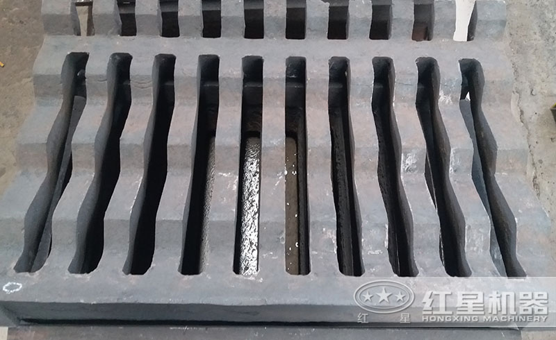 錘式破碎機(jī)關(guān)鍵部件——篦板