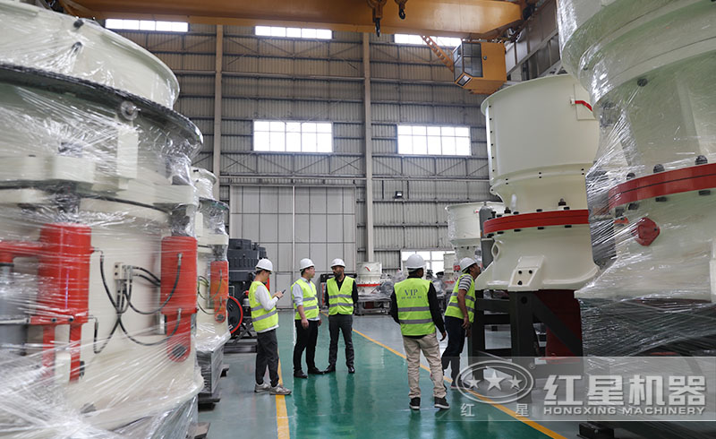 國產(chǎn)圓錐破高質(zhì)低價，不少外國用戶不遠萬里前來購置