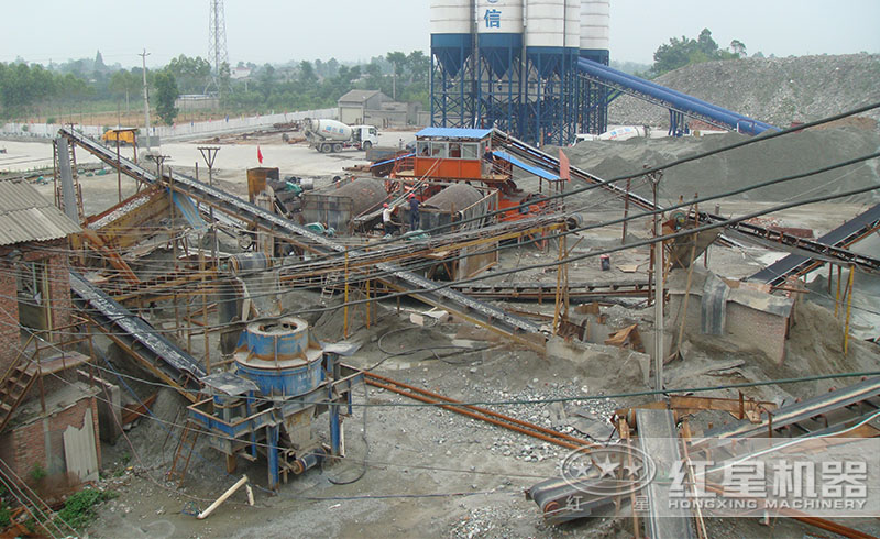 紅星徐州用戶的制沙生產(chǎn)線現(xiàn)場(chǎng)