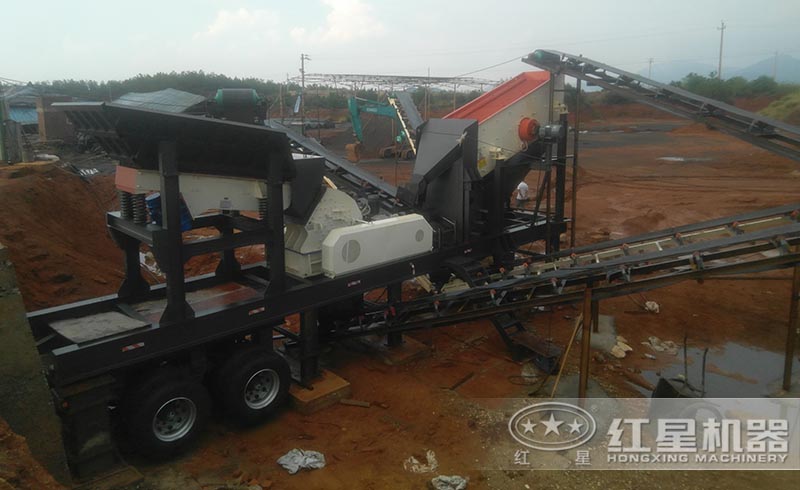 山西時(shí)產(chǎn)200噸的煤矸石移動(dòng)式破碎生產(chǎn)線