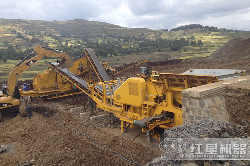 顎式+反擊式移動破碎機