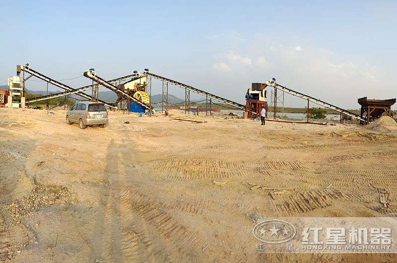 固定式制沙生產(chǎn)現(xiàn)場(chǎng)實(shí)拍