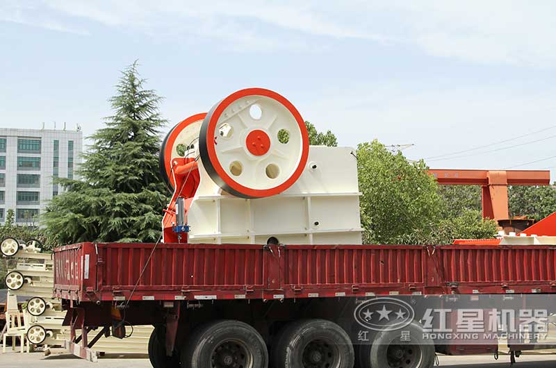 破碎機發(fā)貨