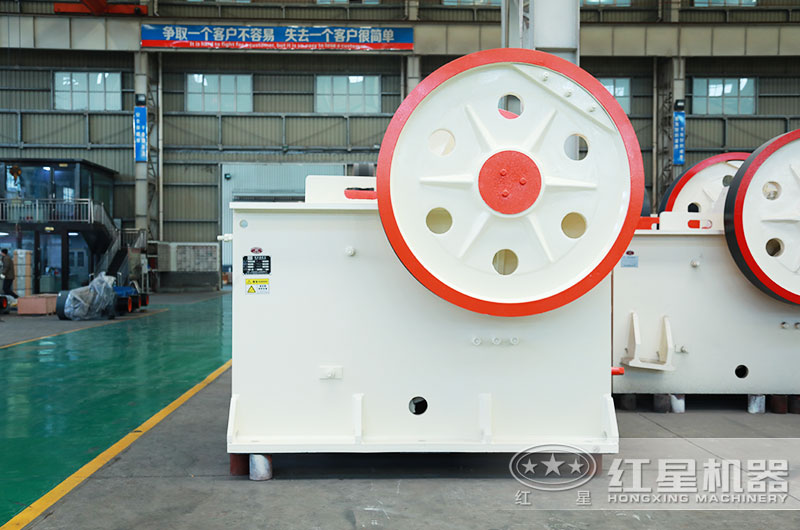 小型號的顎式破碎機