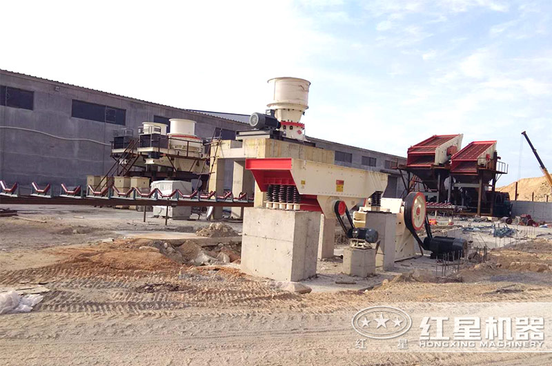 單缸圓錐式破碎機設(shè)備應(yīng)用現(xiàn)場