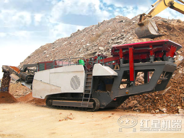 移動破碎站設(shè)備生產(chǎn)現(xiàn)場