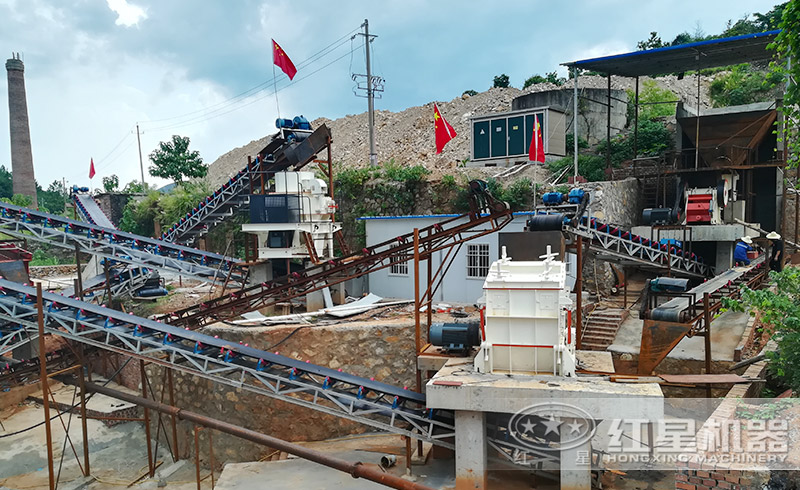 反擊錘式破碎機(jī)應(yīng)用現(xiàn)場